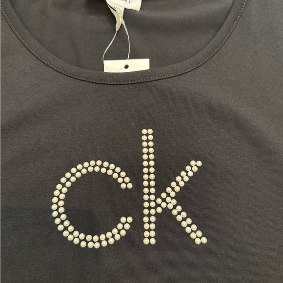 Calvin Klein Women's Short Sleeve Top with Pearls Logo. New with tags - Picture 6 of 8